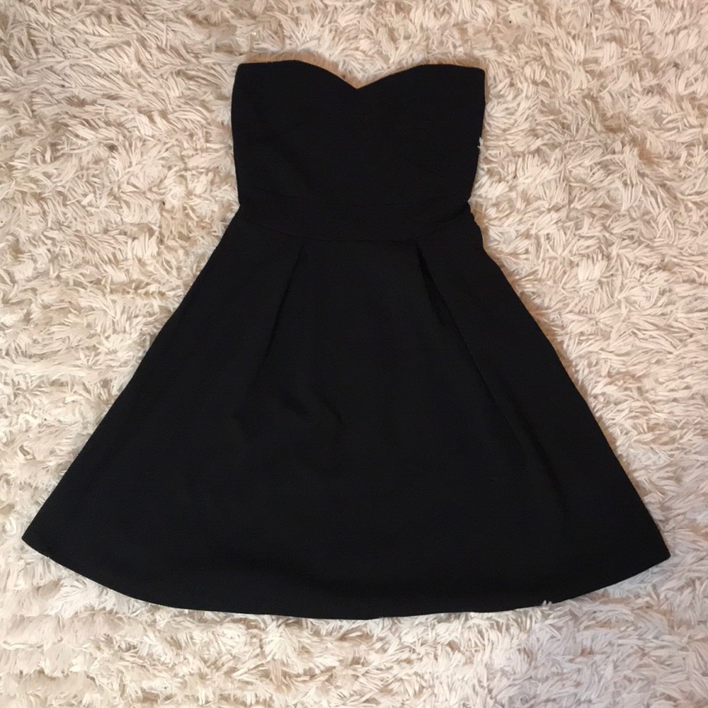 Small strapless mini black dress